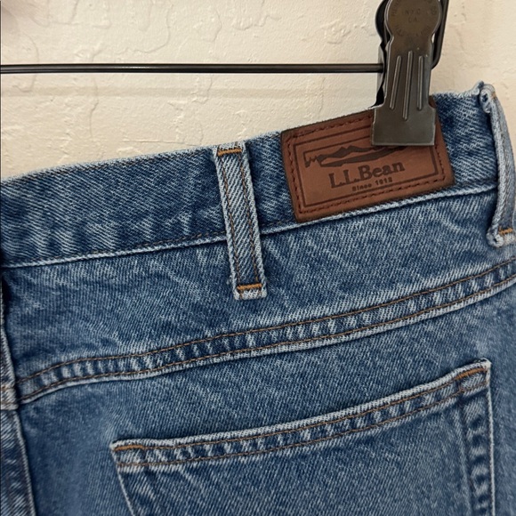 LL Bean Mens Jeans Comfort Waist 36x32 100% Cotton Hidden Elastic - Picture 5 of 9